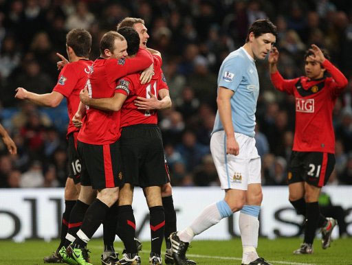 篮球湖人球员场上表现赢得媒体好评