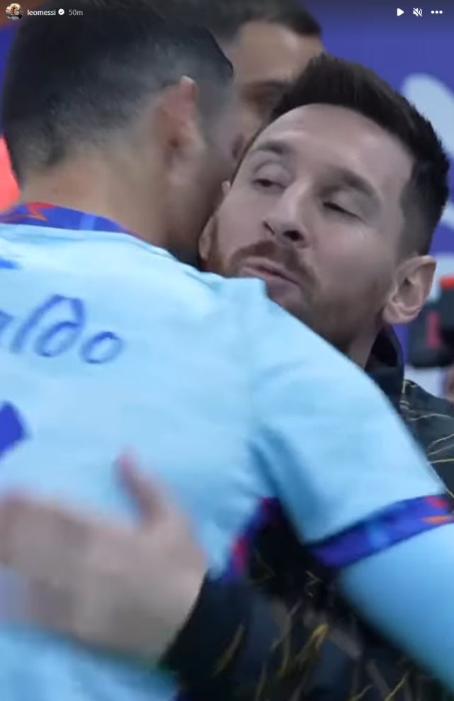 斯洛特：基耶萨生病了，加克波踢利兹联伤了将缺席几周