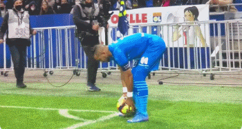 威少生涯命中数超越奥斯卡·罗伯特森，升至历史第20位（威少生涯总命中数超越奥斯卡·罗伯特森，历史排名第20）