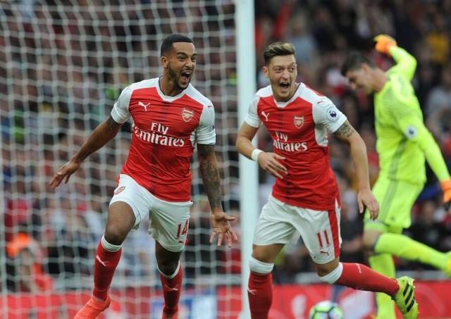 15战13负，战绩西部排倒数，4大新援集体翻车！主帅赢麻了（开季15战13败，西部垫底，四大引援集体失准，主帅成最大赢家）