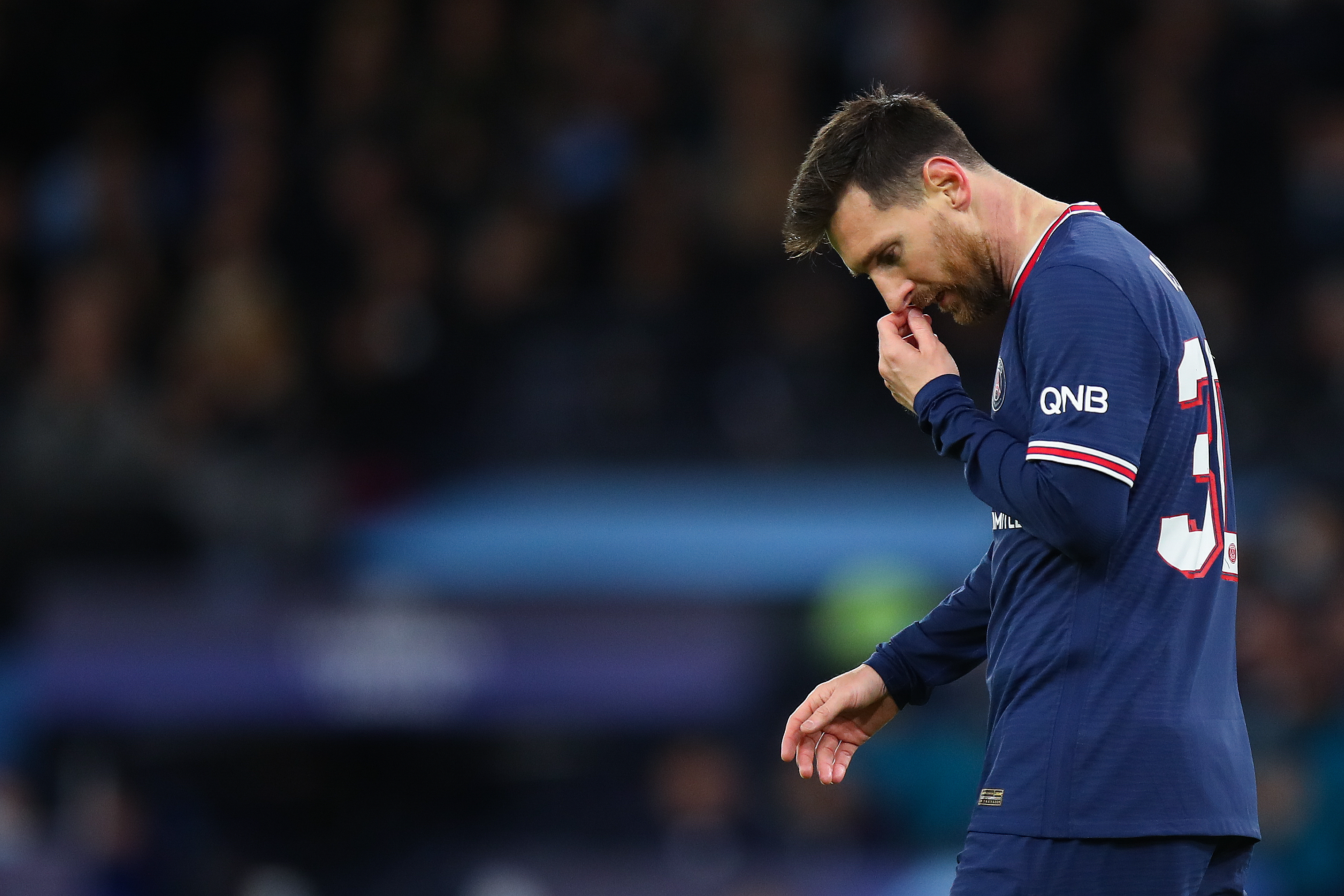 巴萨vs法兰克福：亚马尔、莱万、拉菲尼亚首发，特狮替补（巴萨对阵法兰克福：亚马尔、莱万、拉菲尼亚先发，特尔施特根候补）