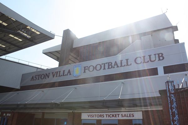 雷霆成为史上第四支赛季前22场拿下21胜1负的球队（前22场21胜1负，雷霆跻身历史第四队）