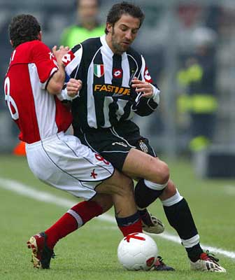 米兰门将迈尼昂或明夏离队，欲签皇马卢宁替代（迈尼昂或明夏离开AC米兰，球队锁定皇马卢宁为替身）