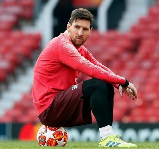 里弗斯：字母哥不会随队前往底特律，格林明天接受MRI检查（里弗斯：字母哥将不随队赴底特律，格林明日接受核磁共振检查）