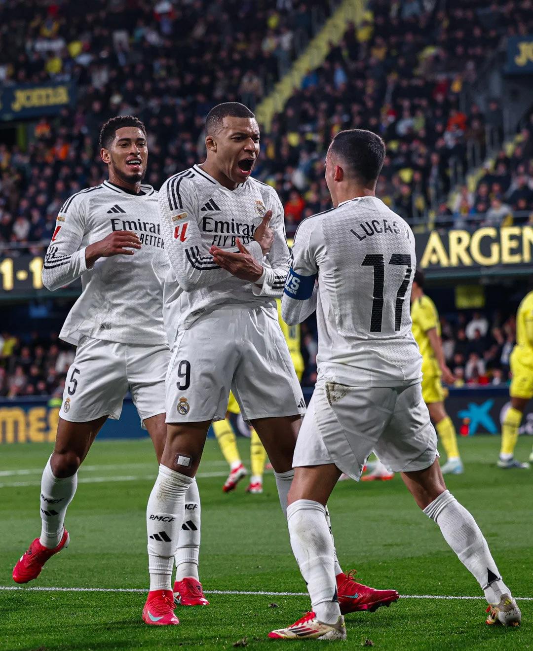 夺冠大热直接对话，阿森纳、拜仁位列欧冠夺冠赔率榜前二（欧冠赔率榜前二对碰：阿森纳与拜仁上演冠军热门之战）