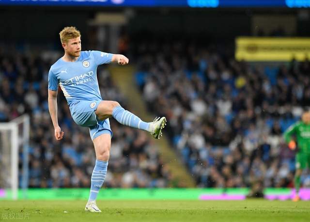 莱切vs都灵：班达、法尔科内首发，切-亚当斯、弗拉希奇出战