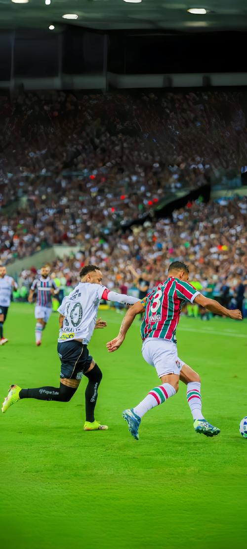 亚冠赛后国安球迷对老将王刚高喊：电梯战神，王刚牛X（亚冠赛后，国安球迷齐声为老将王刚呐喊：电梯战神，太强了）