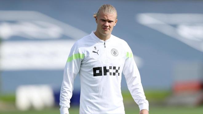 意甲战报：普利西奇梅开二度，米兰让二追三3-2逆转都灵（意甲快讯：普利西奇双响，AC米兰让二追三，3-2逆转都灵）