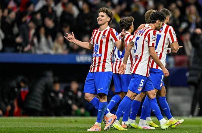 贝尔：被西媒抨击后我没有哭过，被批评我会继续奔跑和大笑（贝尔：遭西媒炮轰也未落泪，受批评仍会奔跑大笑）