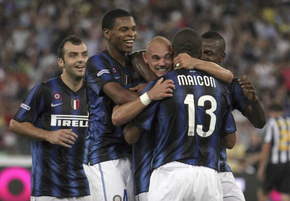 西班牙大名单：亚马尔领衔，奥尔莫在列，卡瓦哈尔、佩德里伤缺（西班牙最新名单：亚马尔领军，奥尔莫入选，卡瓦哈尔与佩德里因伤无缘）