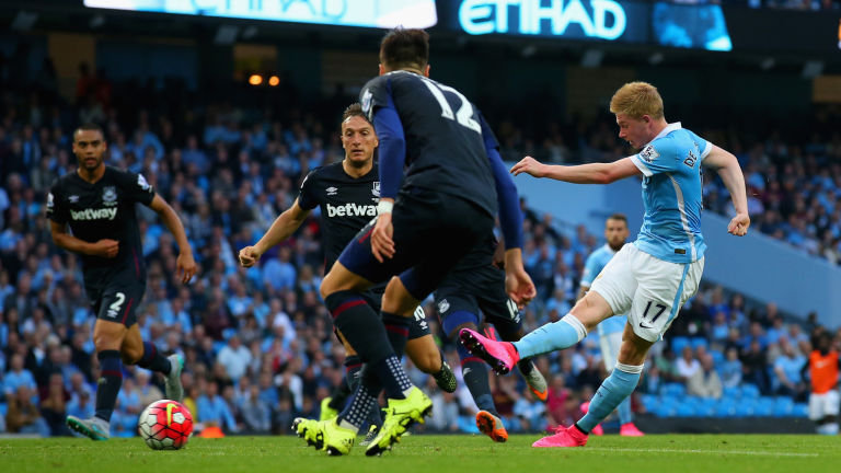 发生了什么？不敌纽卡后，瓜迪奥拉疑似和场边摄影师发生冲突