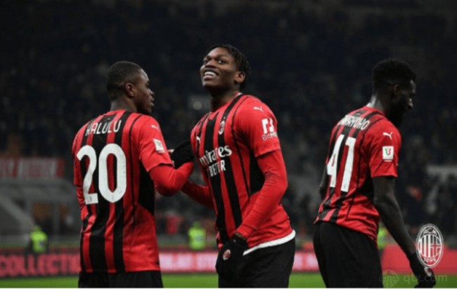 阿隆索：没给恩德里克和贡萨洛机会？其他前锋也能制造威胁（阿隆索谈未给恩德里克、贡萨洛机会：其他前锋同样能制造威胁）