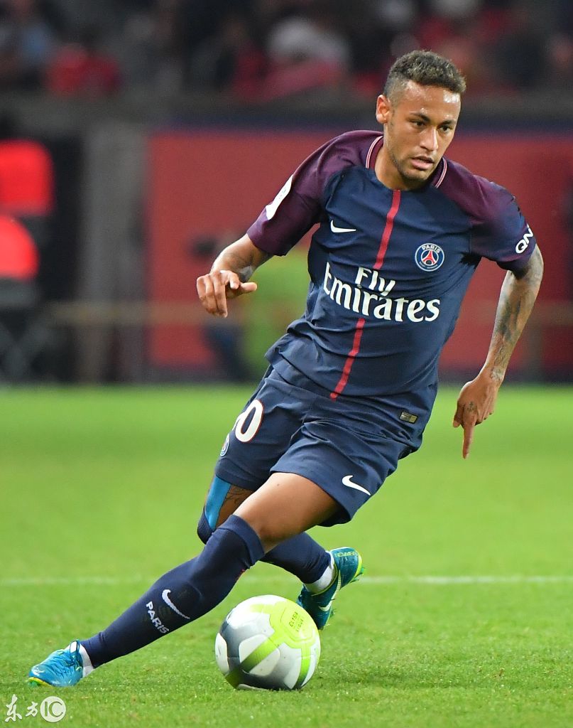 昂达夫首次德甲连场进球2+；对多特进6球生涯德甲单一对手最多（昂达夫首次在德甲连两场打入至少2球；对阵多特已进6球为其德甲单一对手最多）