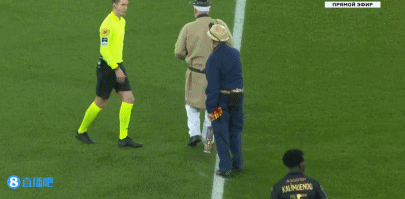 若拜仁不输海登海姆，将队史第3次实现德甲客场全年不败（若能挺过海登海姆之战，拜仁将第三次收获德甲客场全年不败）